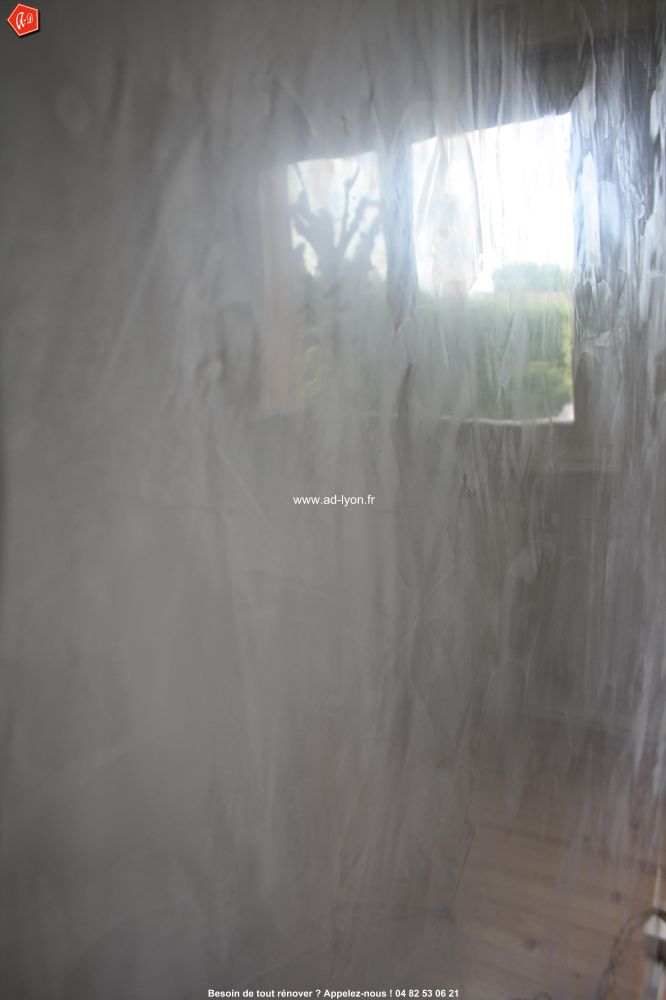 Travaux et application d'un stucco Stucco